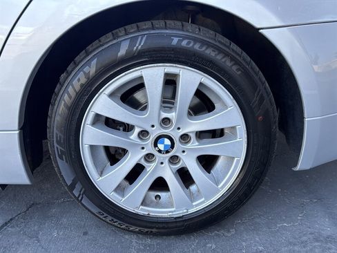 Used 2006 BMW 325i Sedan RWD image 19