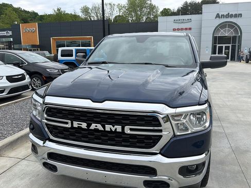 Used 2022 RAM 1500 Big Horn AWD/4WD image 8