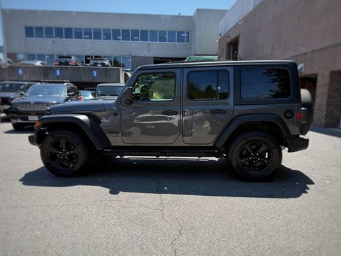 Used 2022 Jeep Wrangler Unlimited Sport AWD/4WD image 14