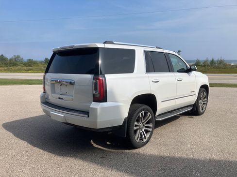 Used 2016 GMC Yukon Denali AWD/4WD image 5