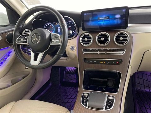 Used 2022 Mercedes-Benz GLC 300 4MATIC image 15