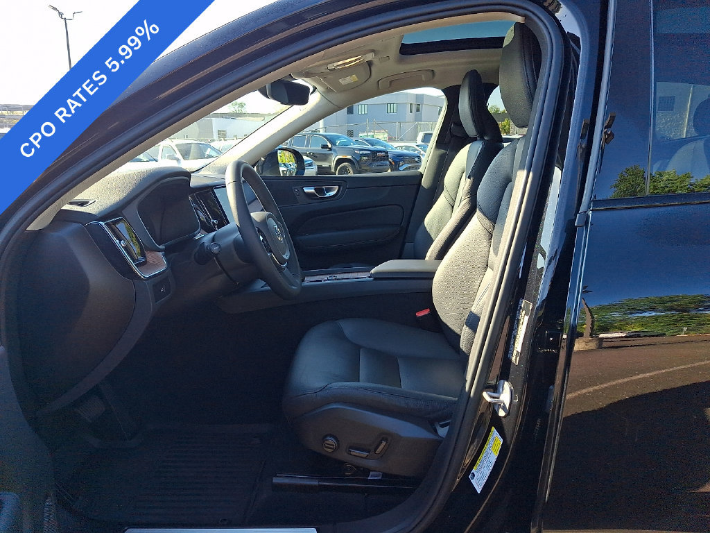 Certified 2024 Volvo XC60 B5 Plus w/ Protection Package Premier AWD/4WD image 13
