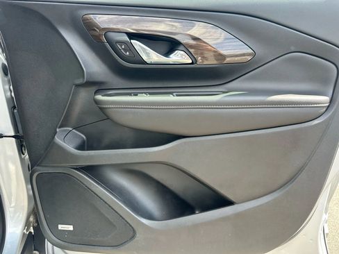 Used 2020 GMC Terrain Denali w/ Denali Premium Package image 16