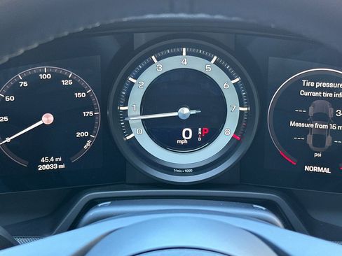 Certified 2022 Porsche 911 Carrera image 31