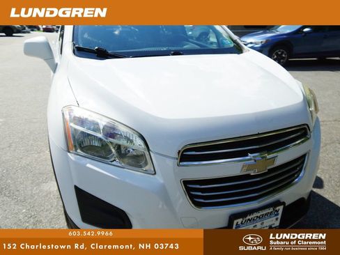 Used 2016 Chevrolet Trax LT w/ LPO, Protection Package AWD/4WD image 35