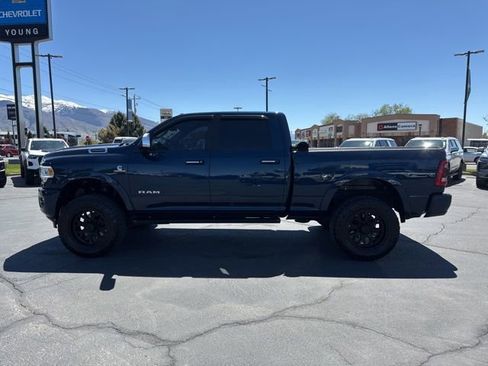 Used 2022 RAM 2500 Laramie AWD/4WD image 4