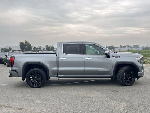 New 2026 GMC Sierra 1500 Denali image 2
