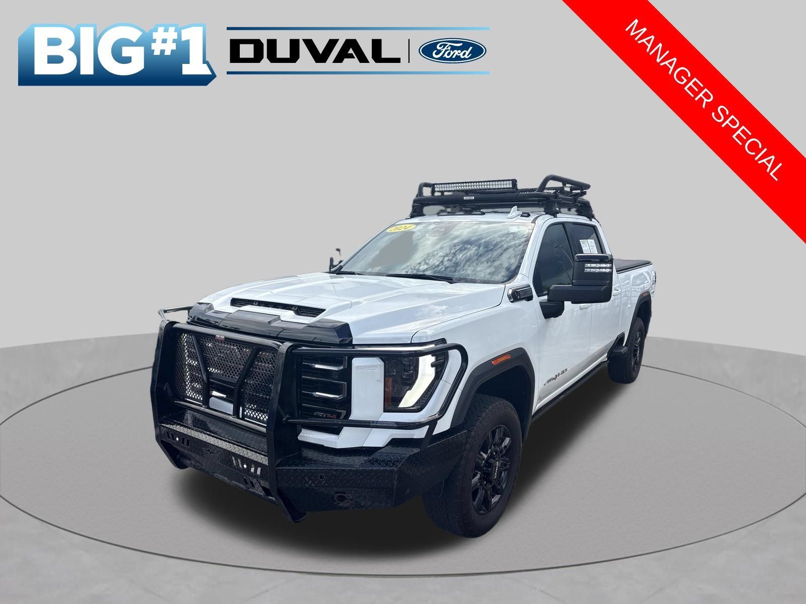 Used 2024 GMC Sierra 2500 AT4 w/ AT4 Premium Plus Package AWD/4WD image 2