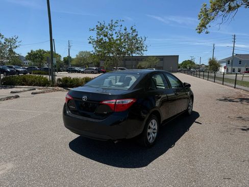 Used 2016 Toyota Corolla LE FWD image 6