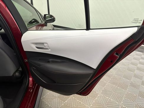Used 2023 Toyota Corolla SE image 17