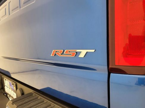 Certified 2022 Chevrolet Silverado 1500 RST image 23