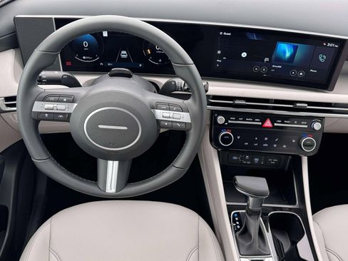 New 2026 Hyundai Tucson SEL AWD/4WD image 17