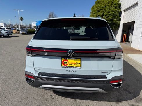 New 2026 Volkswagen Taos SE AWD/4WD image 5