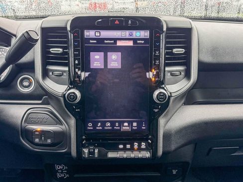 Used 2025 RAM 2500 Tradesman image 14