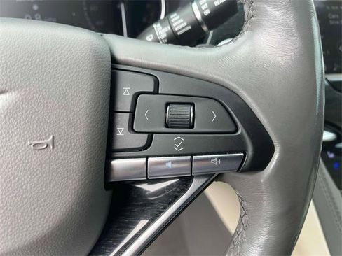 Used 2023 Cadillac XT6 Premium Luxury image 33