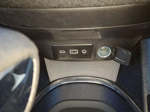 Used 2024 Chevrolet Malibu LT image 14