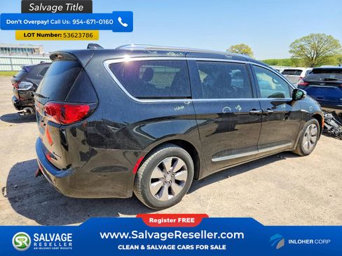 Used 2020 Chrysler Pacifica Limited FWD image 4