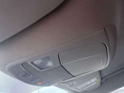 Used 2014 Ford Fusion SE image 17