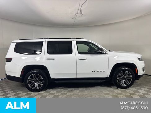 Used 2024 Jeep Wagoneer Series II AWD/4WD image 6
