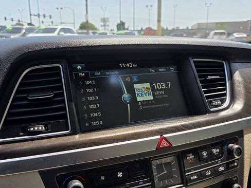 Used 2015 Hyundai Genesis 5.0 w/ Option Group 05 RWD image 22