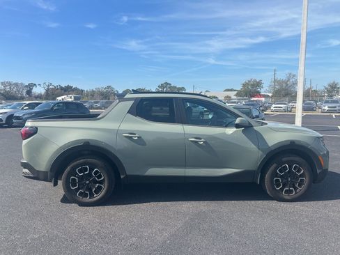 Used 2022 Hyundai Santa Cruz SEL Premium image 8