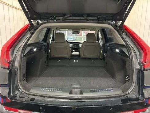 Used 2023 Cadillac XT4 Premium Luxury AWD/4WD image 15