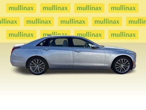 Used 2018 Cadillac CT6 Luxury image 9