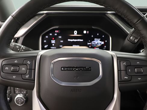 Used 2026 GMC Sierra 3500 Denali w/ Denali Reserve Package AWD/4WD image 15