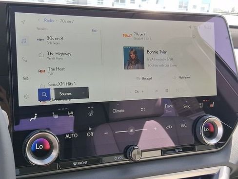 New 2026 Lexus RX 350h AWD/4WD image 16