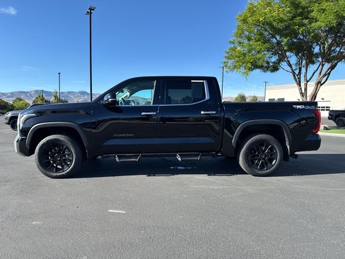 Used 2023 Toyota Tundra Limited w/ TRD Off-Road Package AWD/4WD image 4