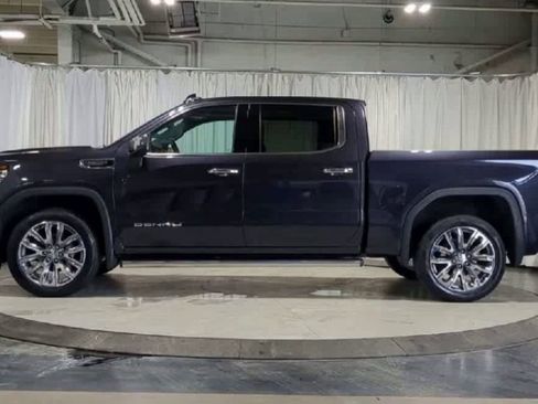 Used 2023 GMC Sierra 1500 Denali w/ Denali Reserve Package image 5