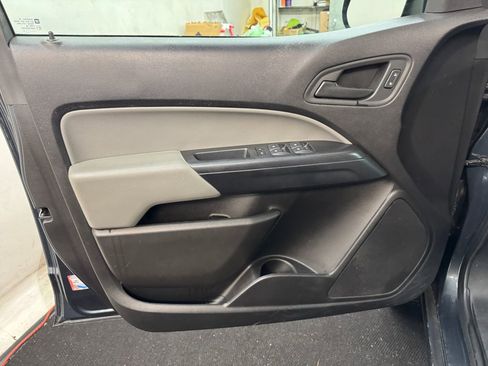 Used 2019 Chevrolet Colorado W/T w/ WT Convenience Package AWD/4WD image 14