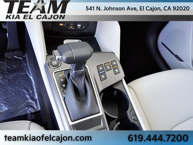 New 2026 Kia Sportage SX AWD/4WD image 38