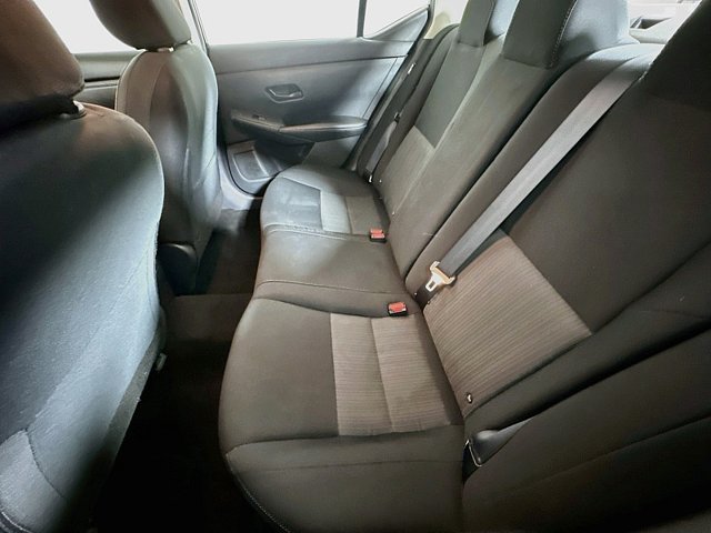 Used 2024 Nissan Sentra SV FWD image 20