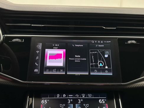 Used 2022 Audi RS Q8 AWD/4WD image 31