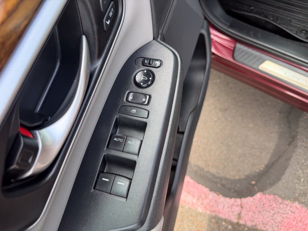 Used 2018 Honda CR-V EX-L image 13