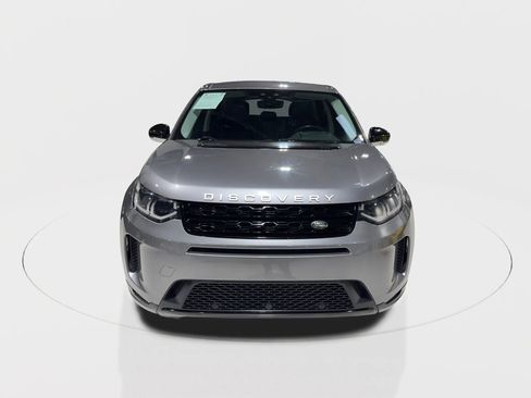 Used 2020 Land Rover Discovery Sport SE image 5