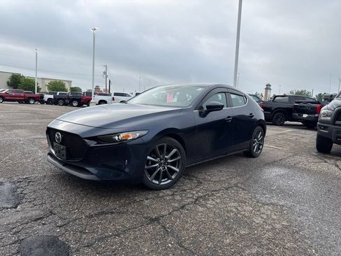 Used 2020 MAZDA MAZDA3 AWD Hatchback w/ Preferred Pkg image 1