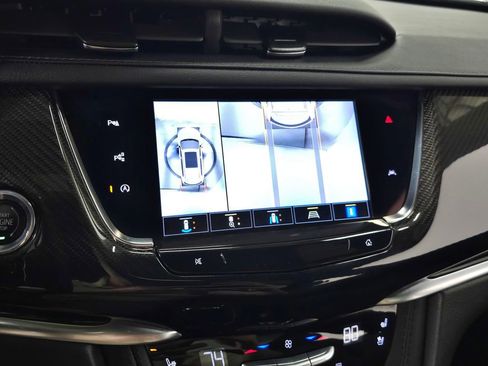 Used 2024 Cadillac XT6 Sport w/ Technology Package AWD/4WD image 36