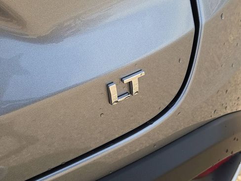 Used 2024 Chevrolet Trax LT image 13