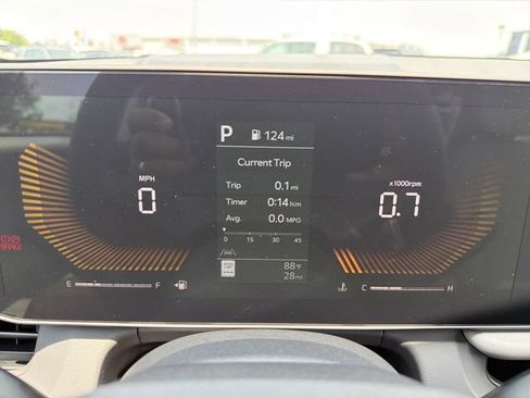 New 2027 Kia Seltos S FWD image 11
