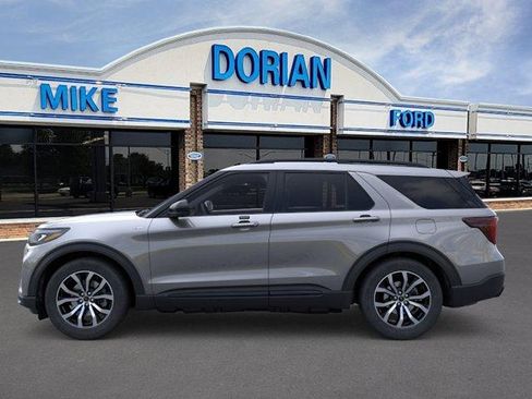 New 2026 Ford Explorer ST-Line AWD/4WD image 3