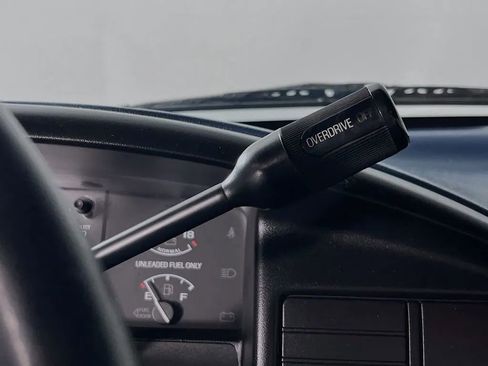 Used 1995 Ford F350 XL image 16