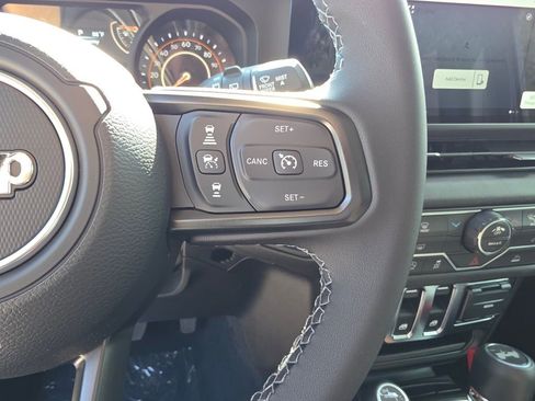 New 2026 Jeep Wrangler Sport AWD/4WD image 19