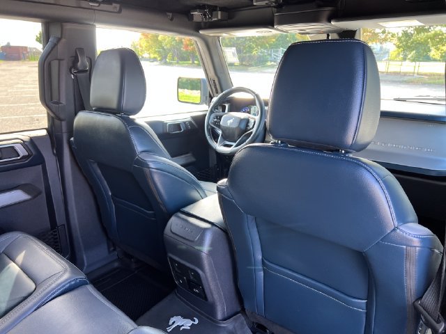Used 2022 Ford Bronco Outer Banks AWD/4WD image 35
