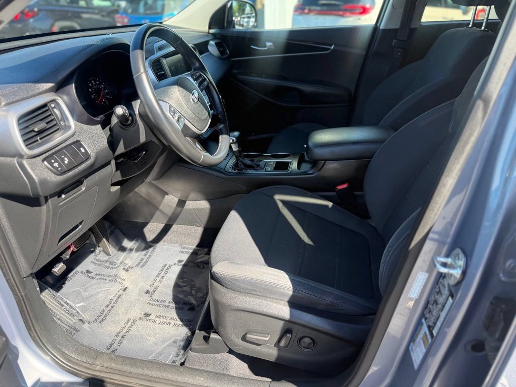Used 2020 Kia Sorento LX w/ LX I4 Convenience Package FWD image 14