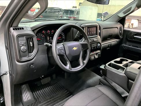 Used 2026 Chevrolet Silverado 1500 Custom RWD image 16