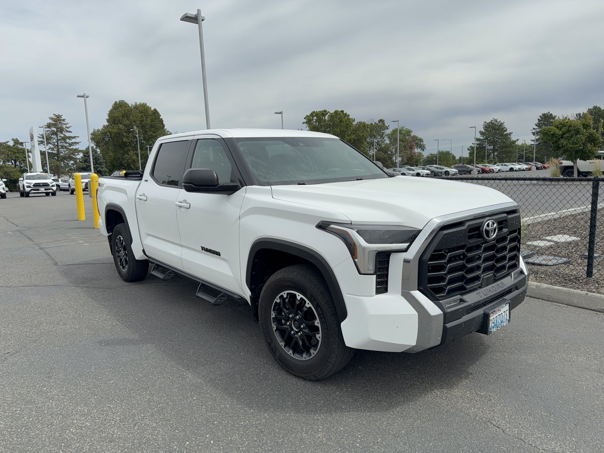 Certified 2024 Toyota Tundra SR5 w/ TRD Off-Road Package AWD/4WD image 33