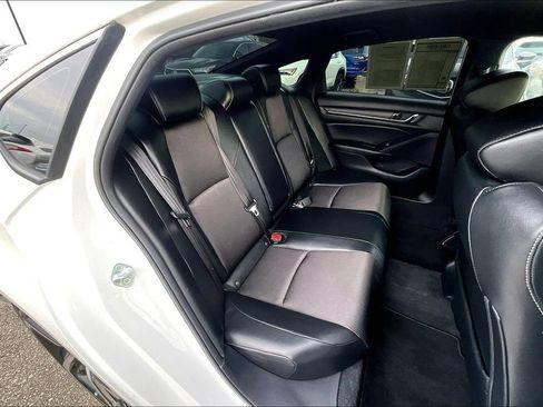 Used 2022 Honda Accord Sport image 36