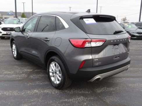 Certified 2021 Ford Escape SE w/ Convenience Package image 5